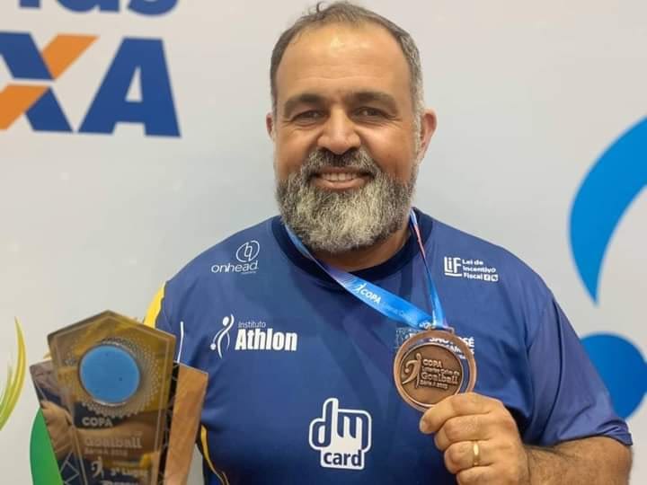 Rene da Costa Quintas Oliveira